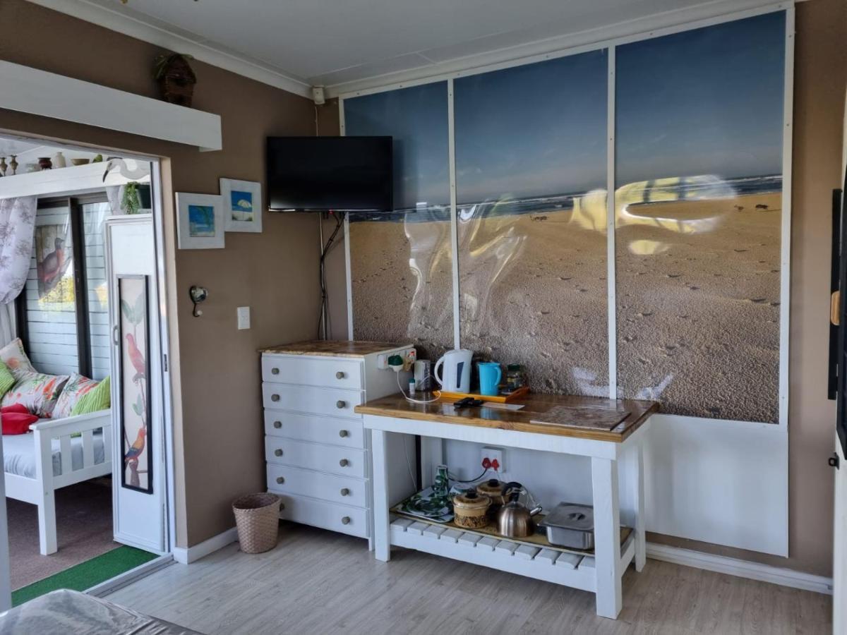 Beached House On Golden Sanddunes Holiday home Cannon Rocks Exterior photo