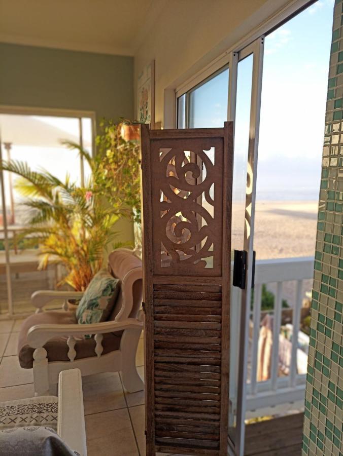 Beached House On Golden Sanddunes Holiday home Cannon Rocks Exterior photo
